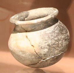 vase à fond rond du Haut Moyen-Âge, Martizay